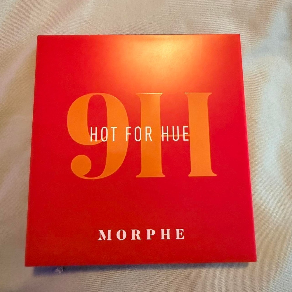 Morphe eyeshadow palette